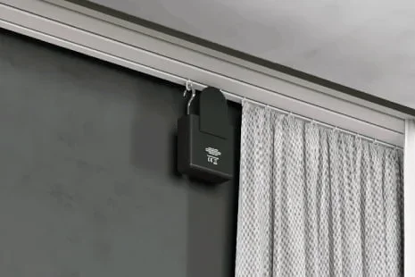Akıllı Perde Motoru - Akıllı Perde Motoru, Akıllı ev cihazı, IoT teknolojisi, Akıllı telefon kontrolü, Enerji tasarrufu IoT, Güvenlik IoT ürünü, Akıllı yaşam teknolojisi, Evinizi akıllandırın, IoT ile akıllı ev, Akıllı ev otomasyonu